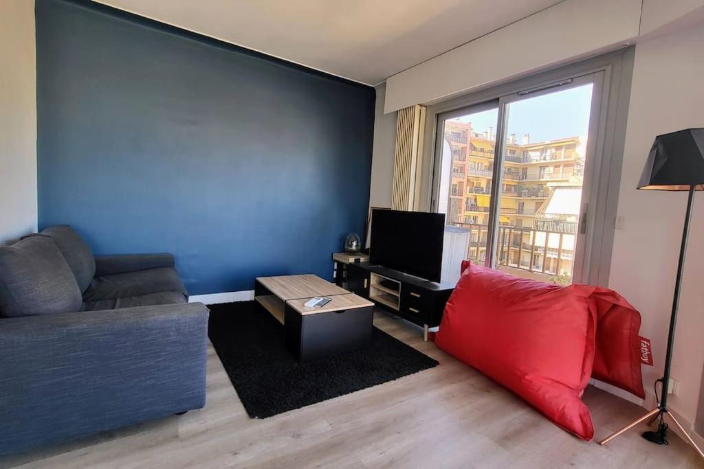 Apartment Romantic 1br Escape With Sun-rooftop Terrace *